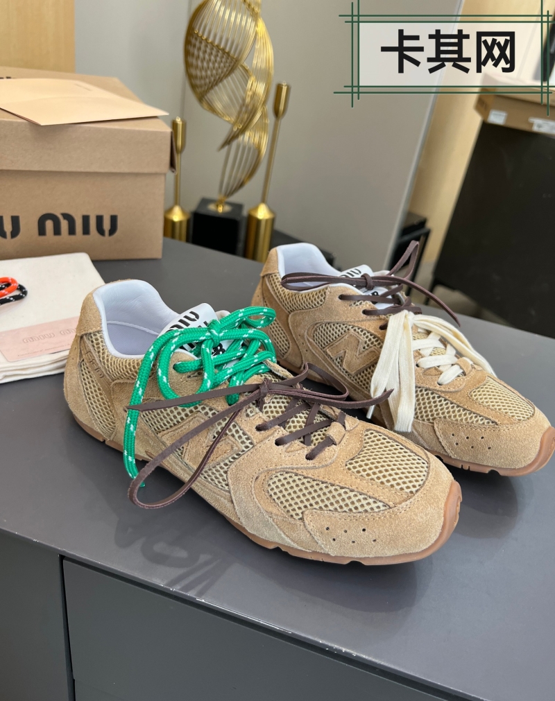 Miu Miu Casual Shoes